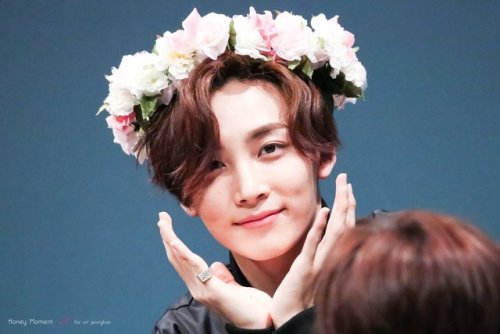 jihanlife:cr HoneyMoment1004