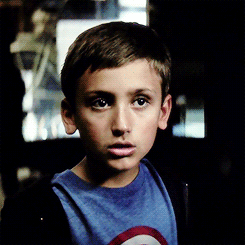 angelasthings:  kaijugroupiee:  Okay so I think Chris Evans was saying in an interview about how it’s always the children who discover the hero in disguise, and I just realized why: it’s because they’re short enough to see under the hat and they’re