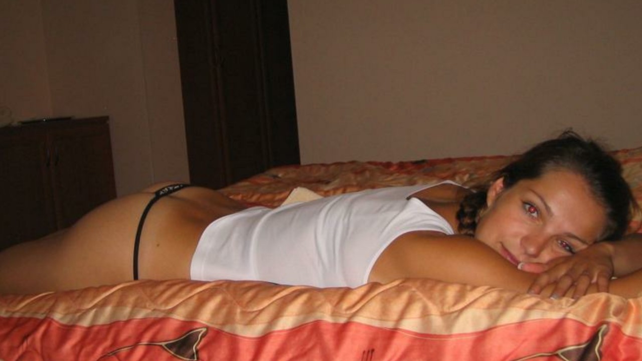 Amateur Teens, MILF's, And Wives - It's All Here!