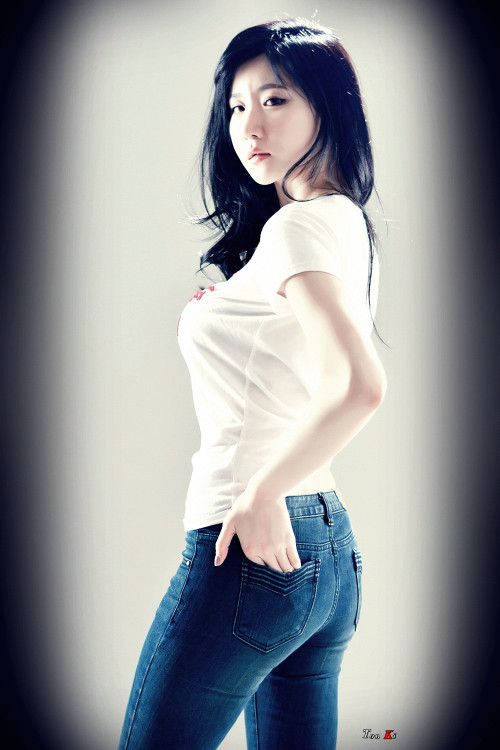 Yeon Da Bin. adult photos