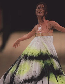 vuittonable:  shalom harlow at alexander