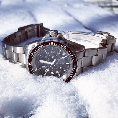 Instagram Repost
wristdna🥶Keep it frosty with Marathon [ #marathonwatch #monsoonalgear #divewatch #watch #toolwatch ]