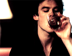 jamiesfraser:  Damon and his bite-worthy neckFor Noelle 