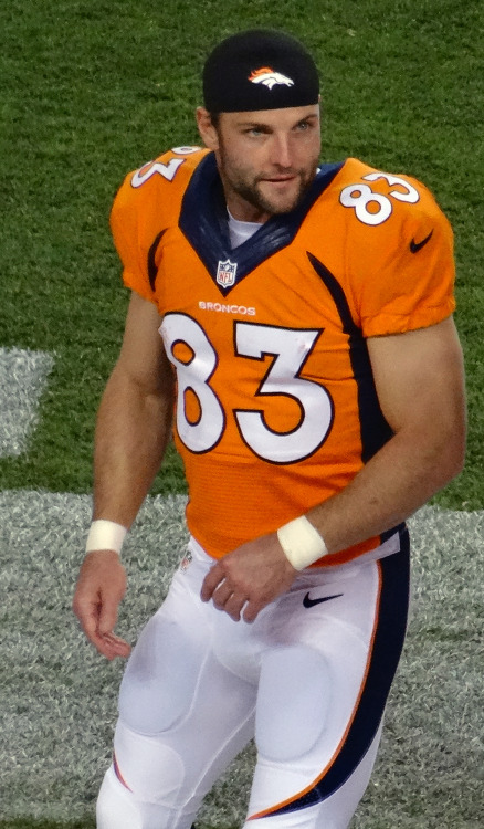 giantsorcowboys:  Welker Time! Holy Looking Glass, Batman! The AFC Championship Game This Sunday Will Have The Tight And Compact Wes Welker Heating Up The Grid Iron For The Broncos Against His Old Mates, The Patriots! Welker Is Looking Mighty Fine In