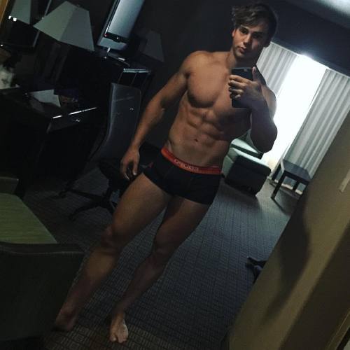 lumbrjax:  Instagram user @peyerdaniel http://ift.tt/1iP4nMw 