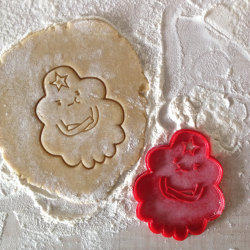 noisilyatomicpeace:  Lumpy Space Princess Adventure Time cookie cutter PLA plastic