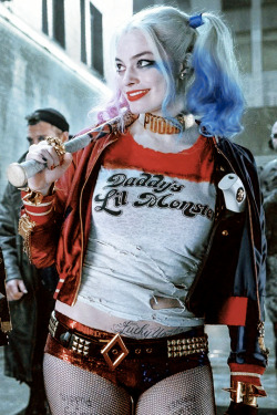 harleyquinnsquad:  New shot of Harley Quinn in Suicide Squad 