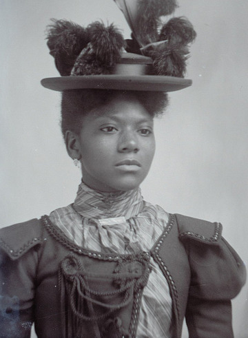 blackladyjeanvaljean:howtobeterrellagain:  dbvictoria:VICTORIAN WOMEN OF COLORThese