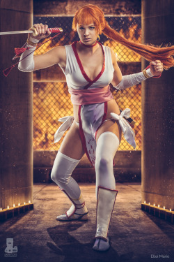 hotcosplaychicks:  Dead or Alive: Kasumi by truefd Check out http://hotcosplaychicks.tumblr.com for more awesome cosplay