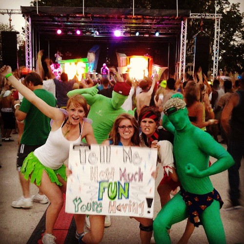 They&rsquo;re doin it right ^_^ #greenman #grandrapids #grgram #edm #music #citylightsfest #cityligh