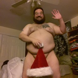 gordo4gordo4superchub:  bigfatstripeycat:  So merry xmas or something…   Yummy Santa