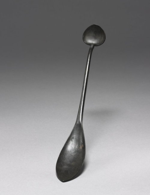 Spoon with Dual Heads, 918-1392, Cleveland Museum of Art: Korean ArtThis bronze spoon has dual heads