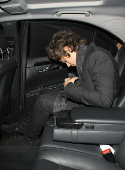 harrystylesdaily:  Harry leaving Playboy’s 60th Anniversary Issue Party 