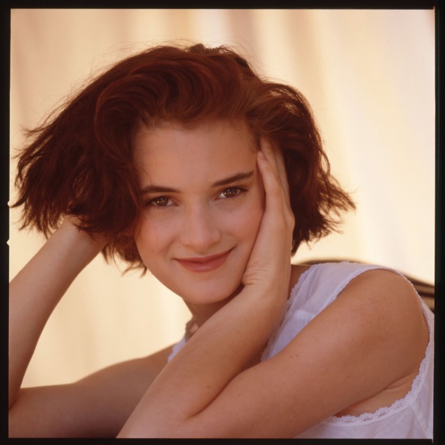 New pictures of Winona Ryder in 1989