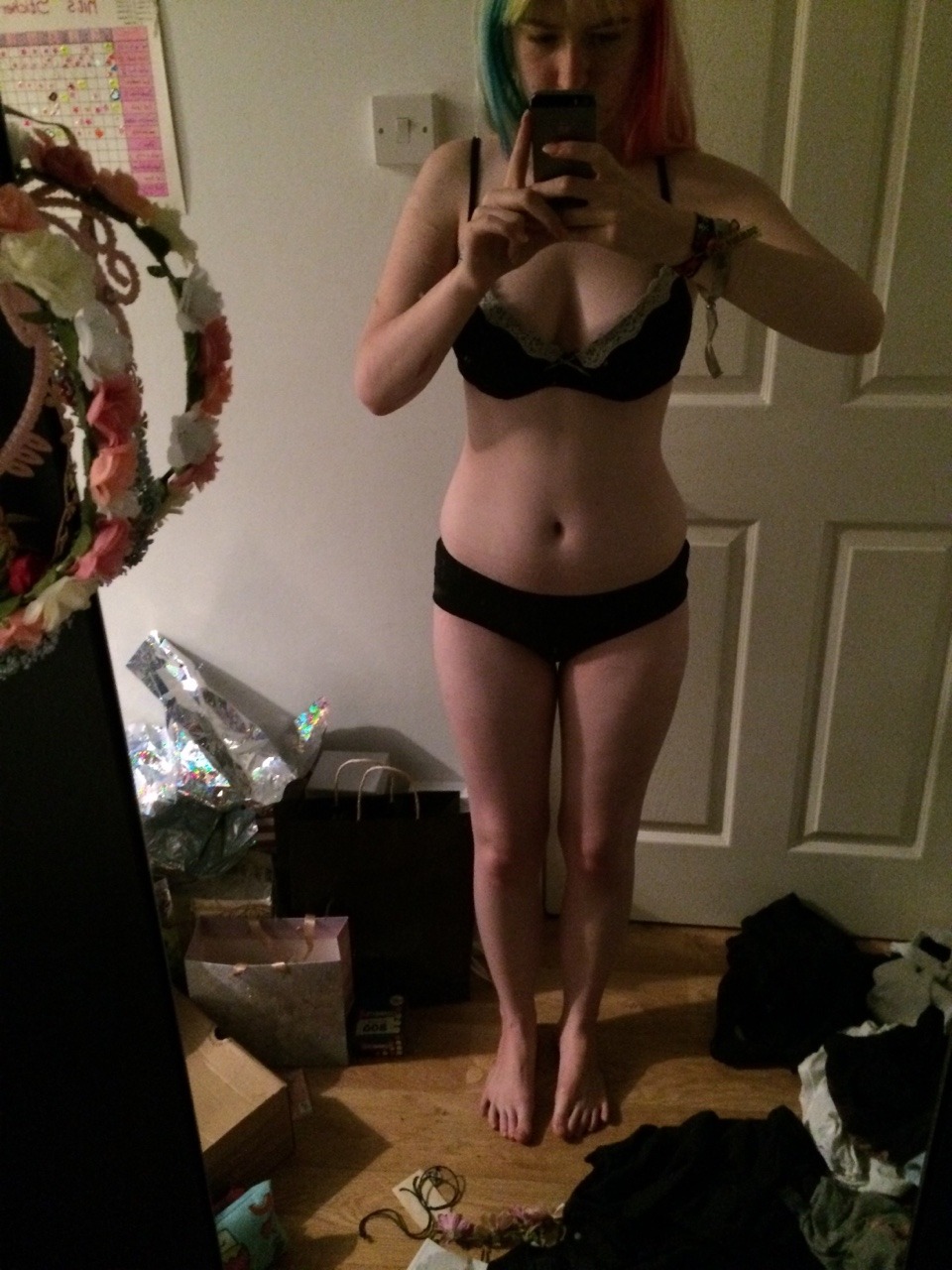 paleandbaked:  Well hot damn I think I finally love my body😇