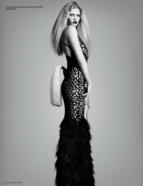 dominiquedesade: COVER &amp; EDITORIAL i-D Magazine #322 Feat. Lara Stone &amp; Laetitia Cas