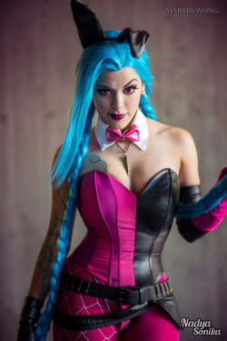 hot-cosplays-babes:  Bunny Battle Jinx by