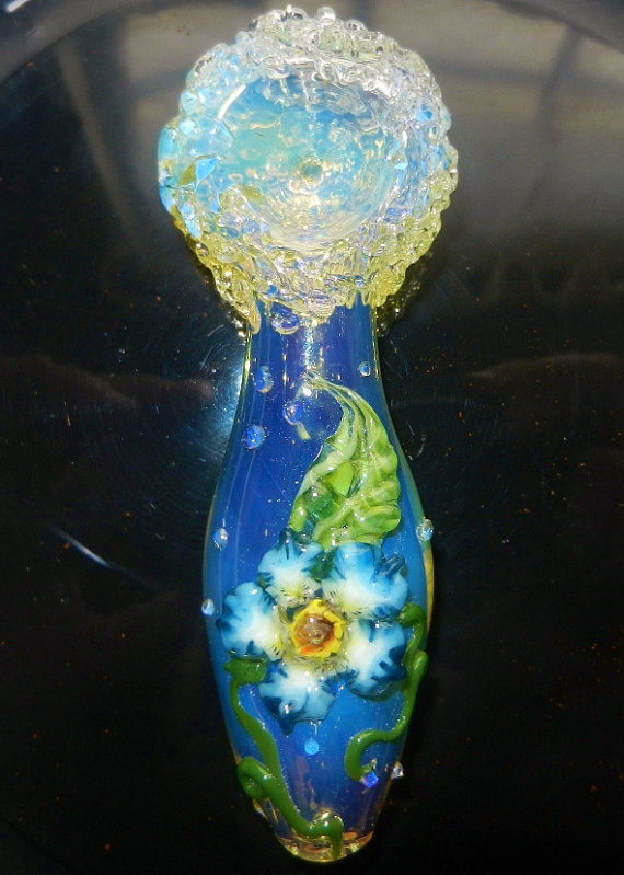 psychedelic-psychiatrist:  Flower Pipe by AimeeWinslow