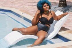 femtabulous:  hantisedeloubli:  🐚🌴Me for @chubbycartwheels 🌴🐚  Holo Mermaid bottoms available on chubbycartwheels.com  😭😭😭 so gorgeous! 