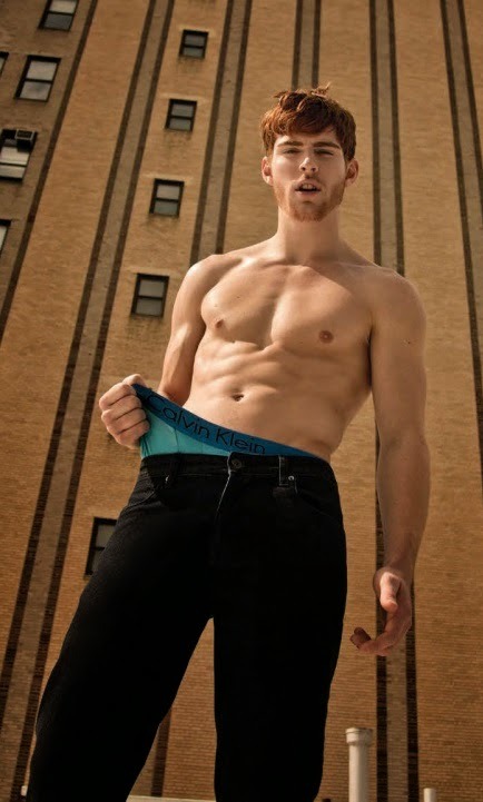 male-celebs-naked:  Ken Bek 3See more here