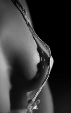 eroticfan:  http://eroticfan.tumblr.com/