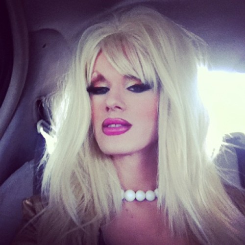 yk1977:  very sexy💕💕💕💕💕💕💕💕💕💕💕