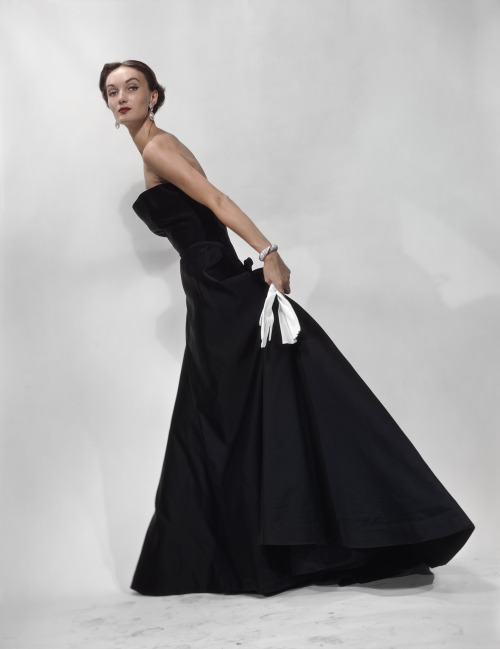 Christian Dior’s “Sargent Dress”Fashion shoot for American Vogue, 1949Dress: Christian DiorPhoto: Er