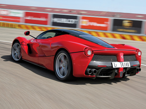 fullthrottleauto:  LaFerrari ‘2013