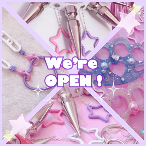  The shop is finally open ! so great to be back to you magical people ! ´͈ ᵕ `͈ ♡°◌̊ Welcome back to