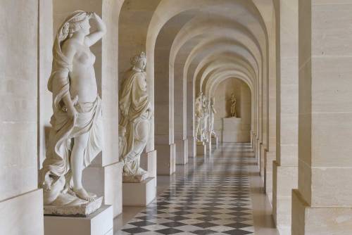livesunique - The Lower Gallery, Château de Versailles,...
