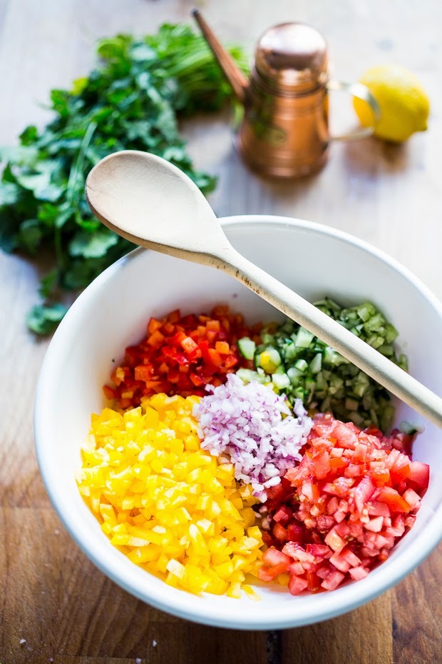 foodffs:  Israeli Salad Really nice recipes. Every hour.