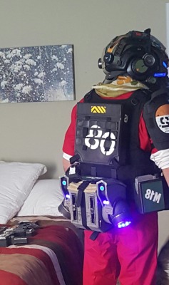 titanfall2pilot:Top part of the costume is