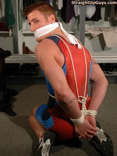 jocksandcubs.tumblr.com/post/154961260608/