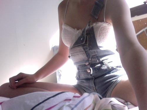 paleasashes:  pale-0rgasm:  foliums:  ✿ pale ✿   ⌧ motherfucker pale blog ⌧  diamonds out of ashes