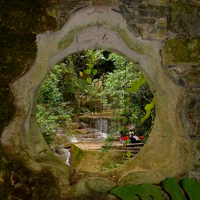 obscuropedia:  Las Pozas, Mexico Las Pozas dates back to 1947 when Edward James