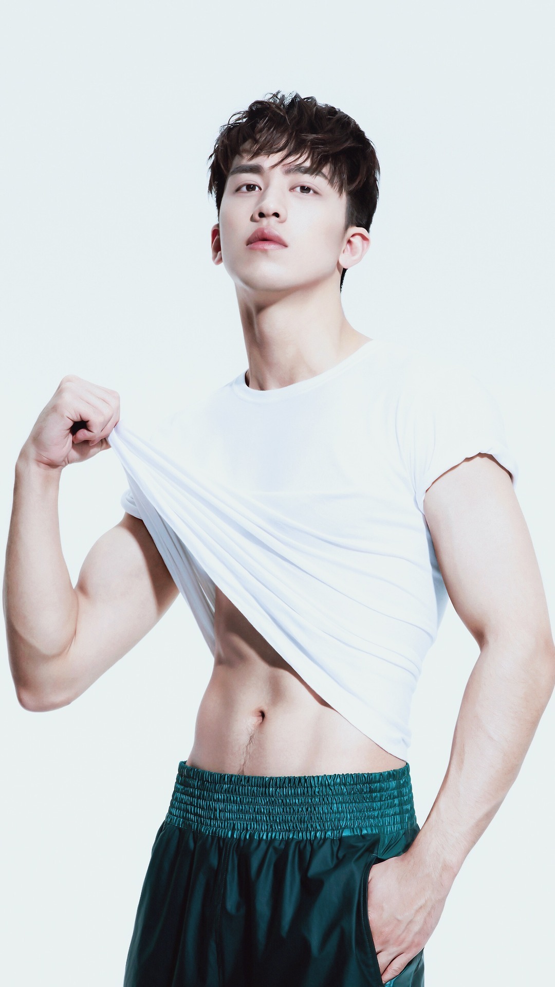 yuzhousky:  [HD][Men’s Health magazine - April issue] XU WEIZHOU   (cr: 宇宙第一无敌小心肝儿)