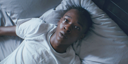 filmaticbby:“Who is you, Chiron?”Moonlight (2016) dir. Barry Jenkins