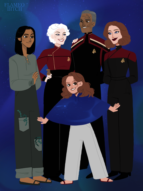 CHAKOTAY AND KATHRYN JANEWAY!!!!!