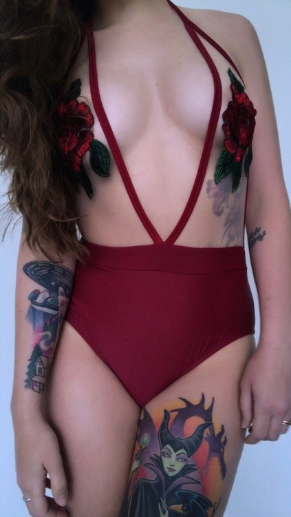 Sex la-femme-publique:  Feelin’ Rosy 🌹 pictures