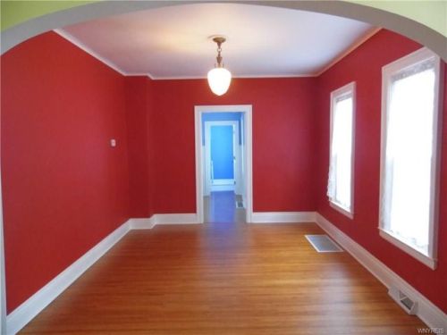 $149,900/5 br/2100 sq ftbuilt in 1903Buffalo, NY