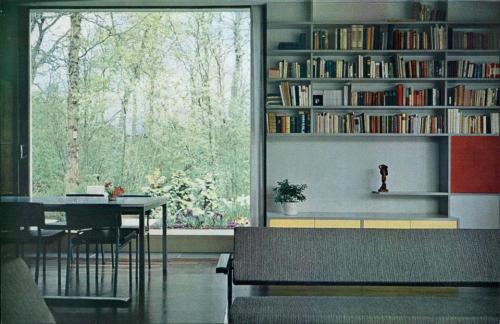 Gerrit Rietveld, van Dantzig House, Santpoort, Netherlands, 1962. Via domus.