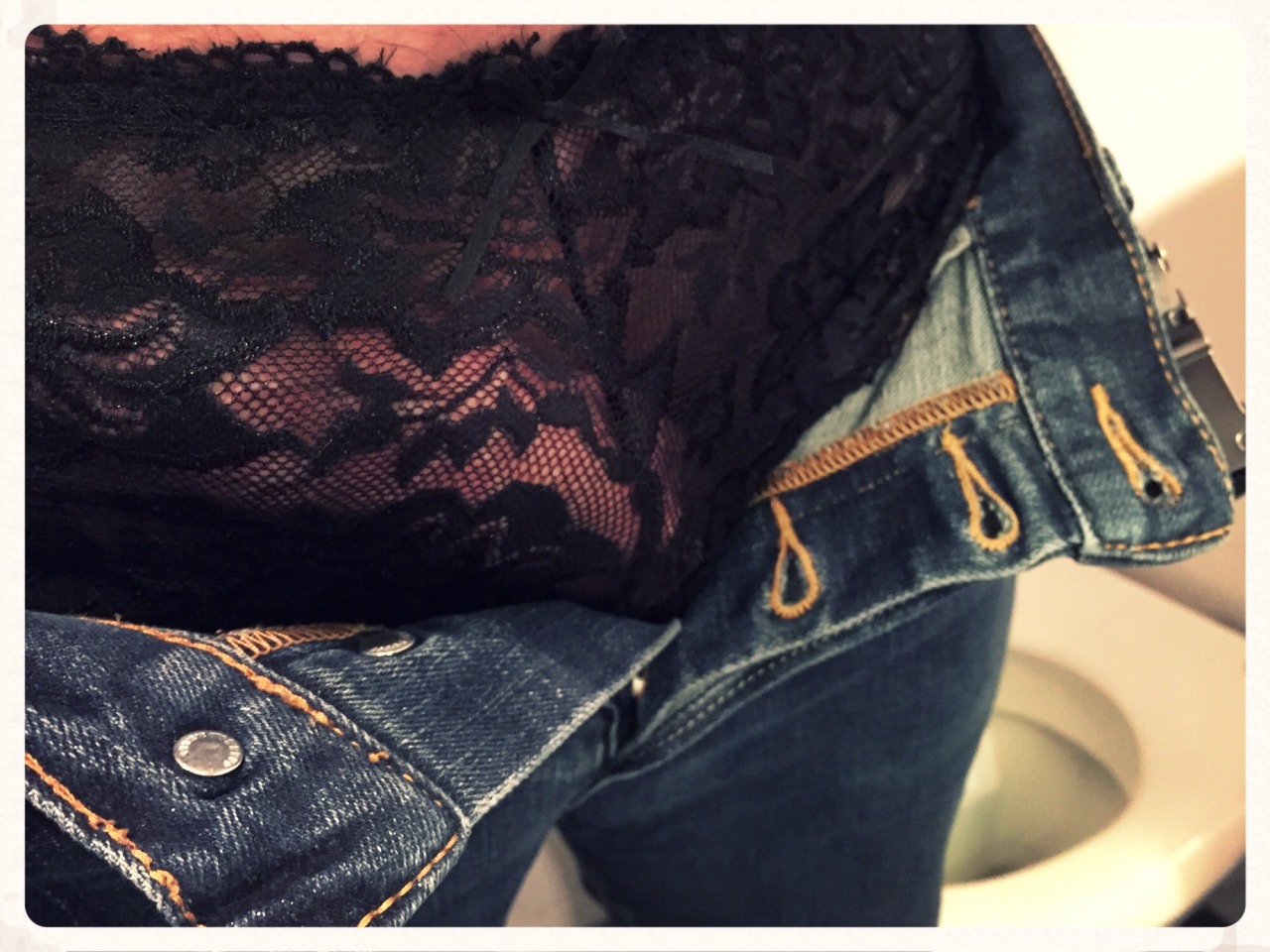 dutchpantiesub:  @ work and nobody knowsâ€¦ðŸ˜›