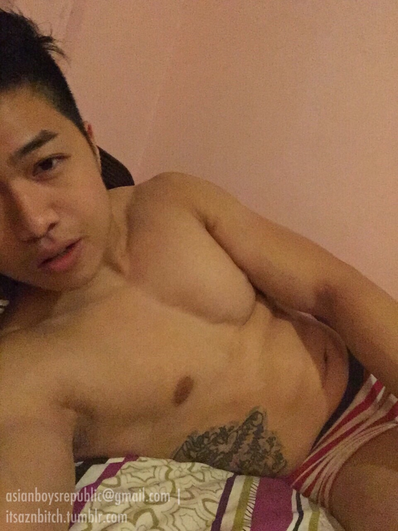 itsaznbitch:  Brad : EXPOSED!  Brad 22 from Hong Kong is a straight hottie working