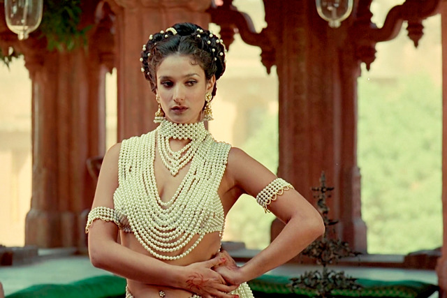 Indira Varma in Kama Sutra: A Tale of Love (dir. Mira Nair - 1996).
