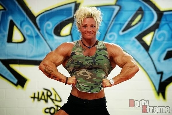 scitechfitness:  heartmuscle:  Nina Loebardt   Yes.