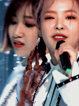 nugugirls: [180527] Inkigayo - I’m Your Girl ? ♡ Minju