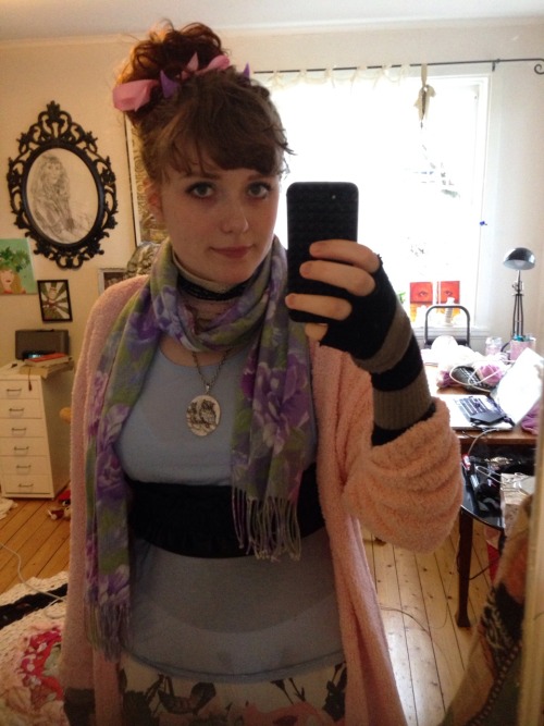 XXX an0therkitten:  Feeling cute ;u;  photo