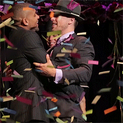 malecelebrityzone:  Awww… LOVE