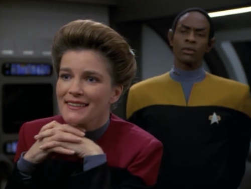 breezybree: It’s Janeway Tuesday! I hope your dash is post after post of this adorable Captain