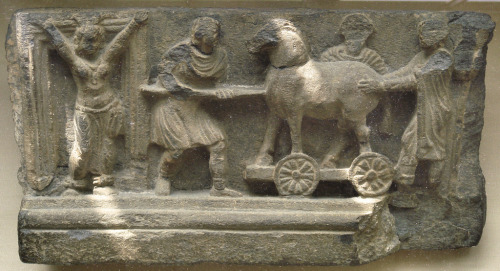 Trojan horse relief and Cassandra at Troy gate, Gandhara art